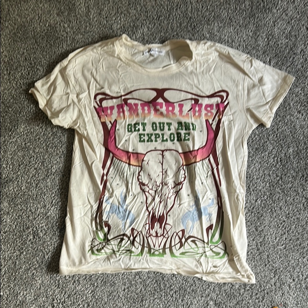 Wanderlust Women’s Graphic Tee - Cream